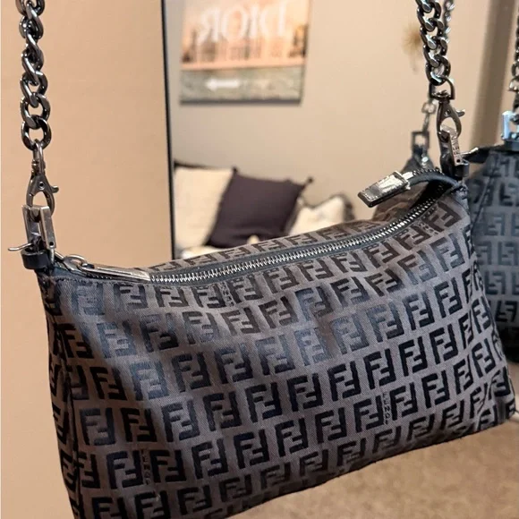 Fendi FF Monogram Brown Chain Shoulder Bag - Picture 2 of 11